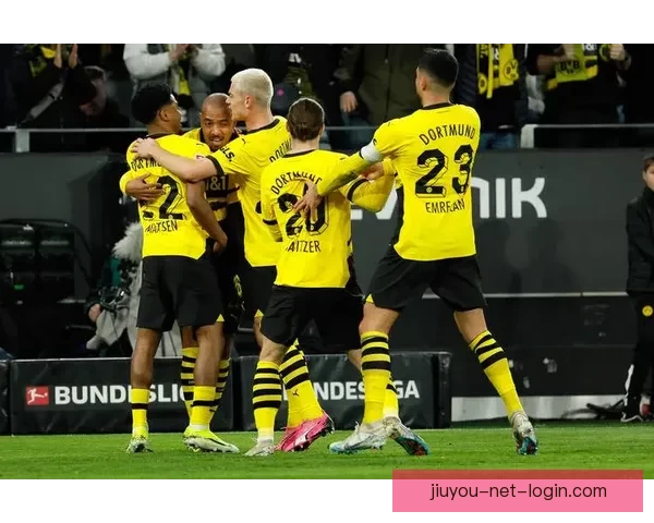 多特蒙德补时连入两球逆转斯图加特阿德耶米布兰特双双建功